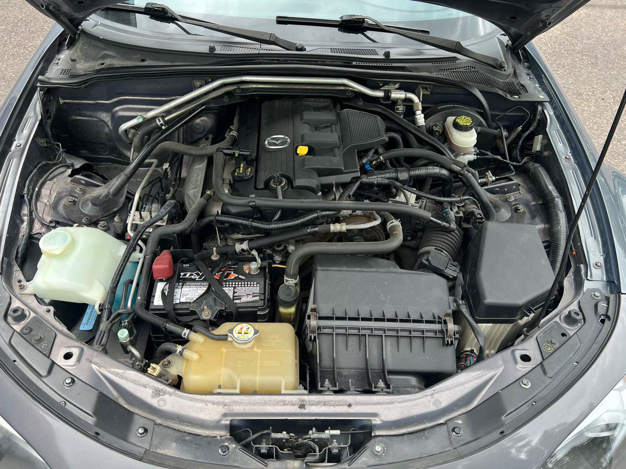 Used 2006 MAZDA MX-5 Miata Grand Touring RWD image 16