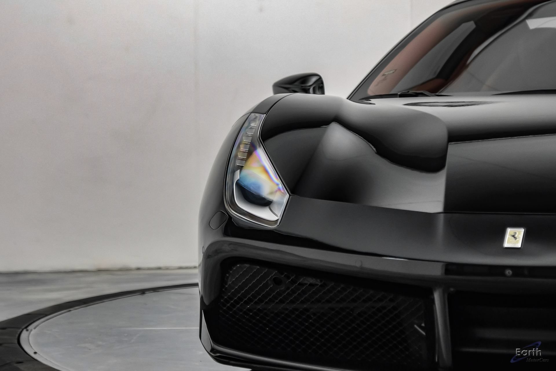 Used 2018 Ferrari 488 Spider RWD image 40