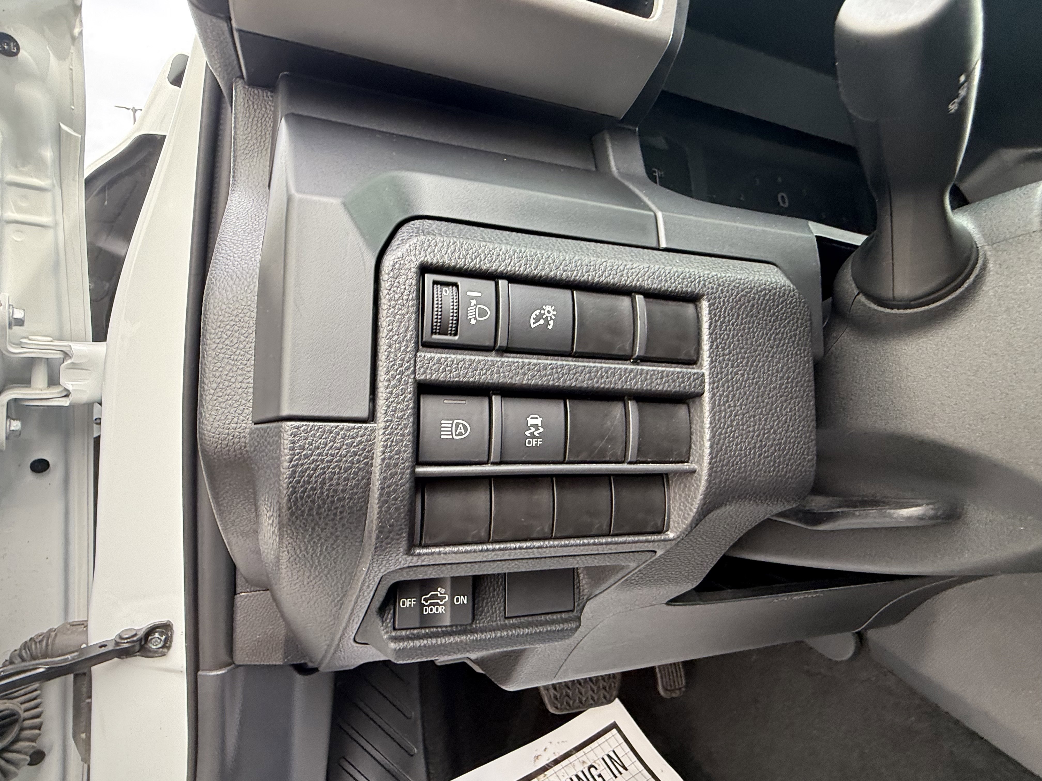 Certified 2025 Toyota Tacoma SR w/ SR Upgrade Package image 21