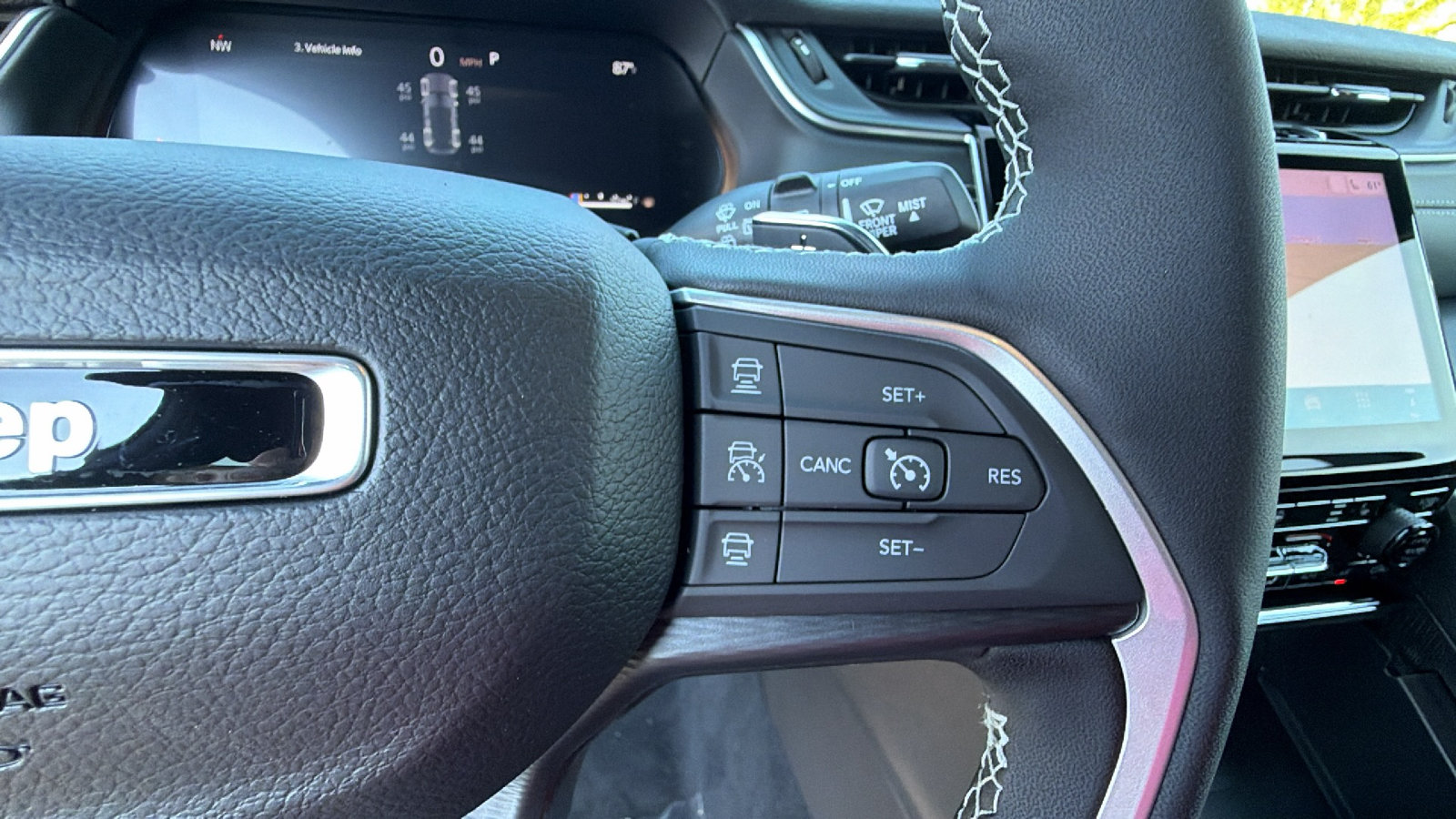 New 2027 Jeep Grand Cherokee Laredo X AWD/4WD image 24