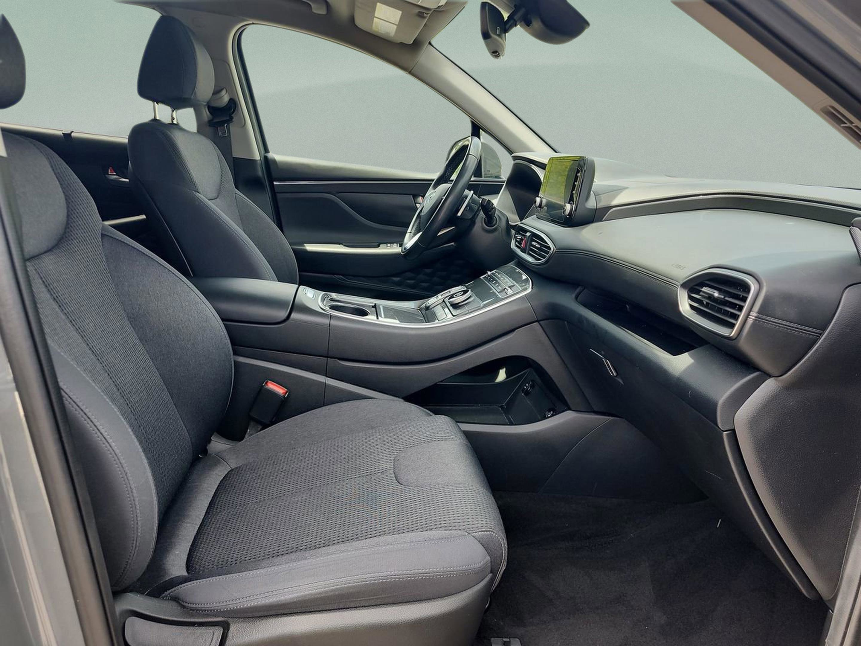 Certified 2022 Hyundai Santa Fe SEL w/ Convenience Package image 18