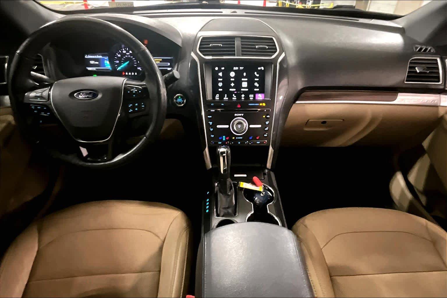 Used 2017 Ford Explorer Limited FWD image 15