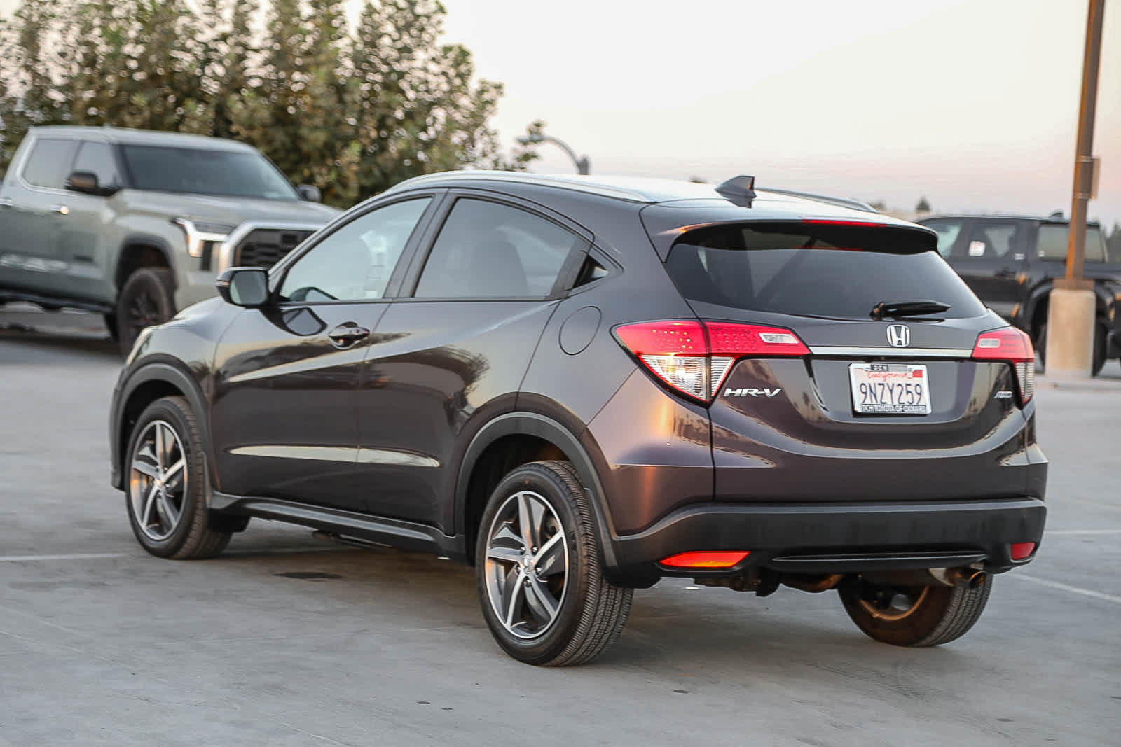 Used 2021 Honda HR-V EX image 7