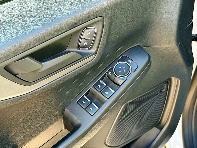 Used 2020 Ford Escape S image 18