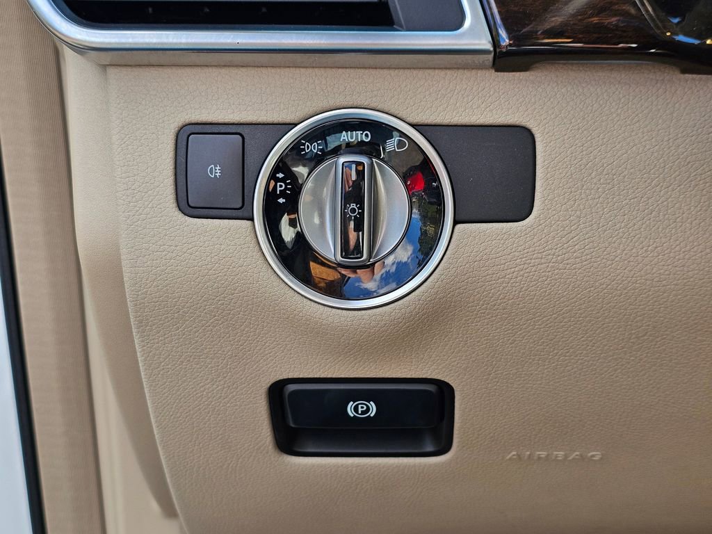 Used 2014 Mercedes-Benz ML 350 4MATIC image 34