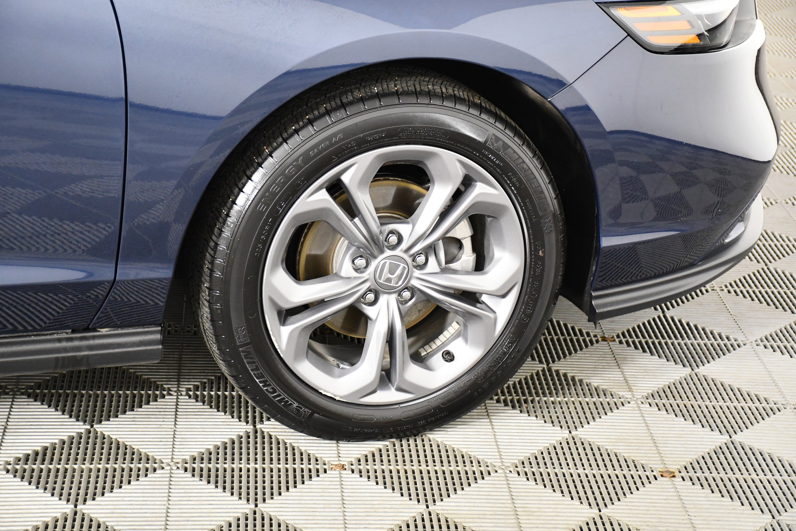 Certified 2024 Honda Accord EX image 51