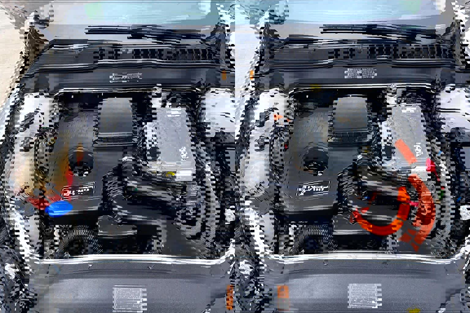 Used 2019 Ford Fusion Titanium FWD image 28