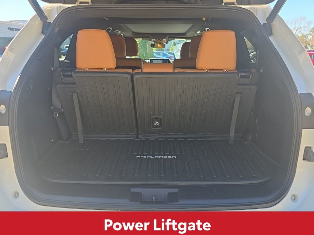 Used 2020 Toyota Highlander Platinum image 13