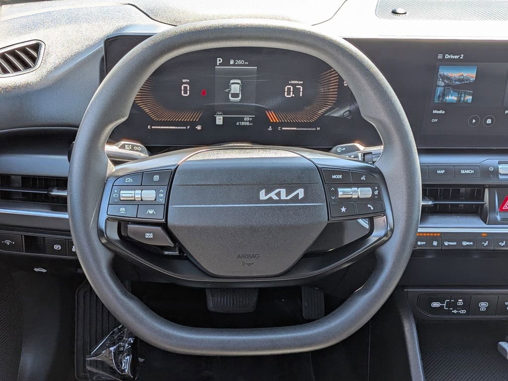 Used 2025 Kia K4 LXS image 22