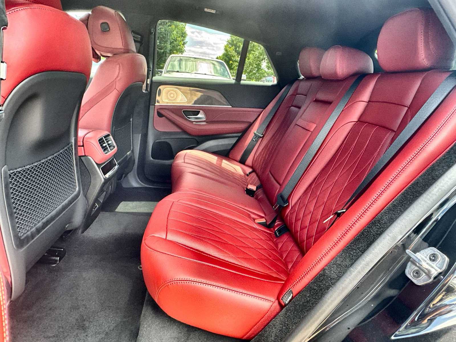 New 2026 Mercedes-Benz GLE 63 AMG S image 4