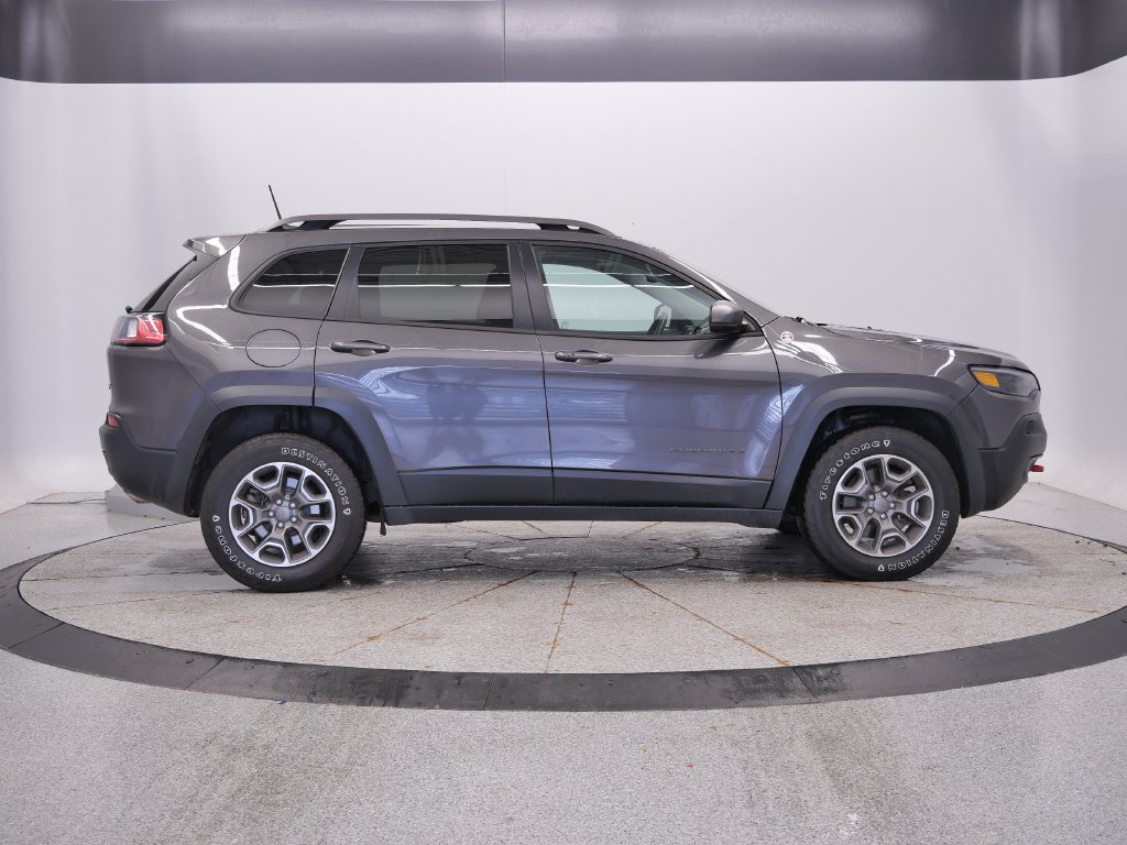 Used 2021 Jeep Cherokee Trailhawk w/ Trailer Tow Group AWD/4WD image 8