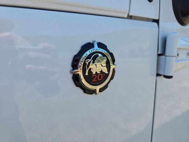 Used 2017 Jeep Wrangler Unlimited Rubicon w/ Connectivity Group AWD/4WD image 12