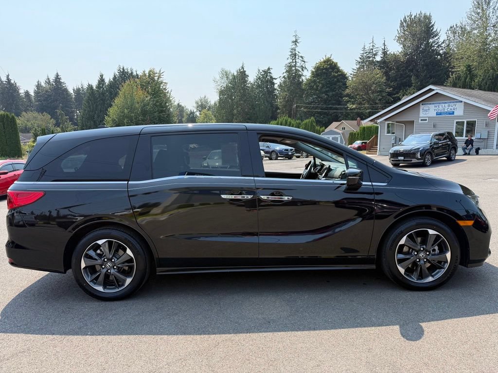 Used 2024 Honda Odyssey Elite image 6