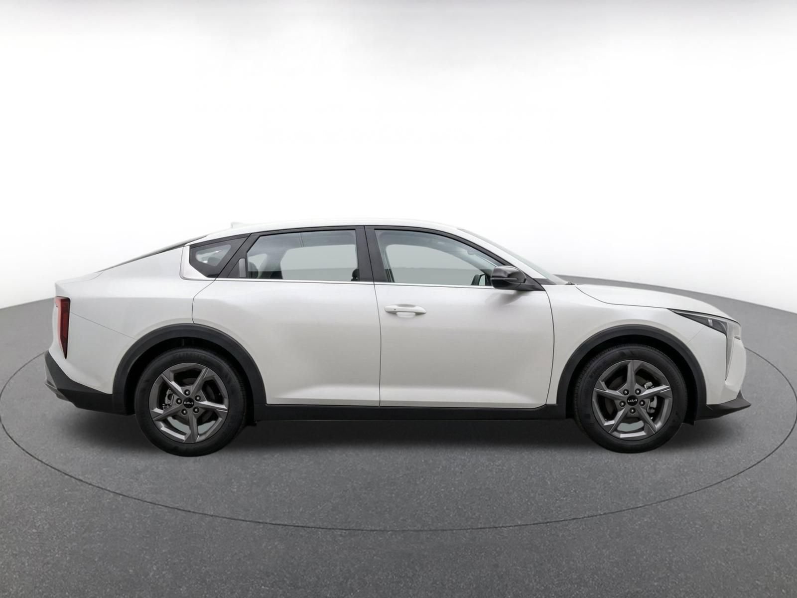 Used 2025 Kia K4 FWD image 10