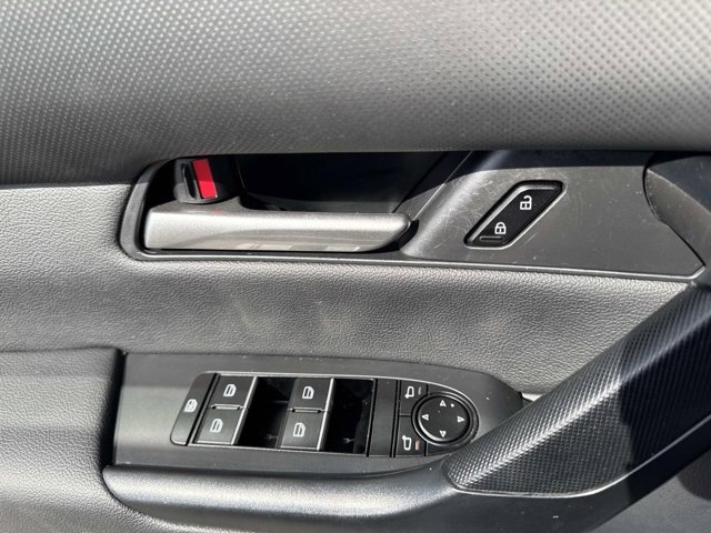 Used 2025 MAZDA CX-50 AWD 2.5 S w/ Preferred Package image 8