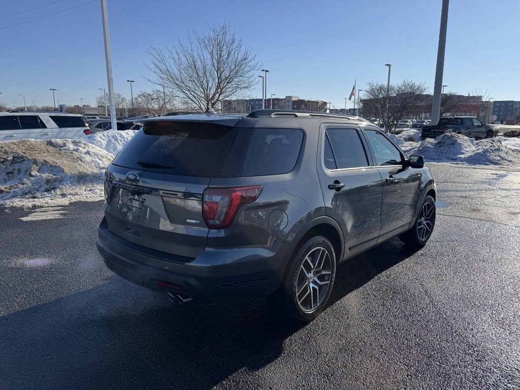Certified 2019 Ford Explorer Sport w/ Equipment Group 401A image 5