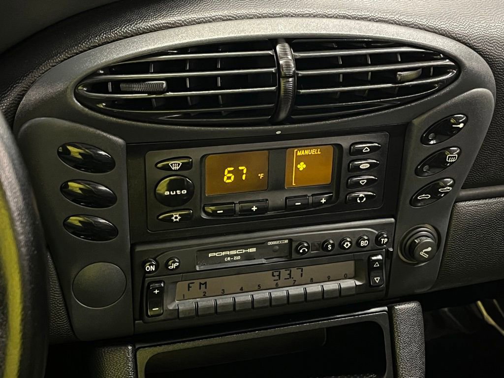 Used 1997 Porsche Boxster image 19