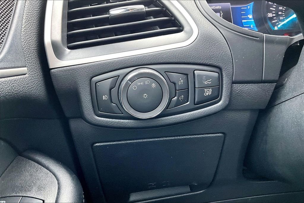 Used 2024 Ford Edge SEL w/ Convenience Package image 37