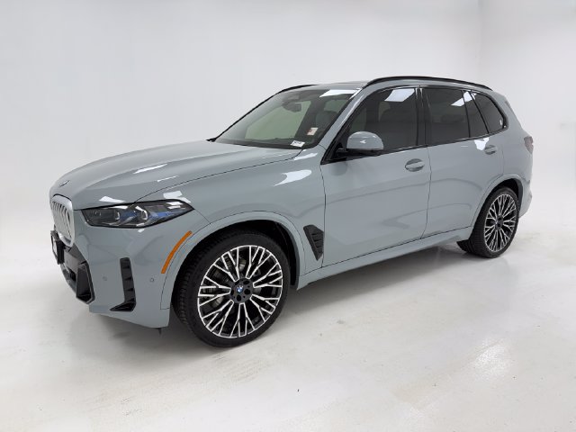 Used 2026 BMW X5 xDrive40i w/ M Sport Package AWD/4WD image 5