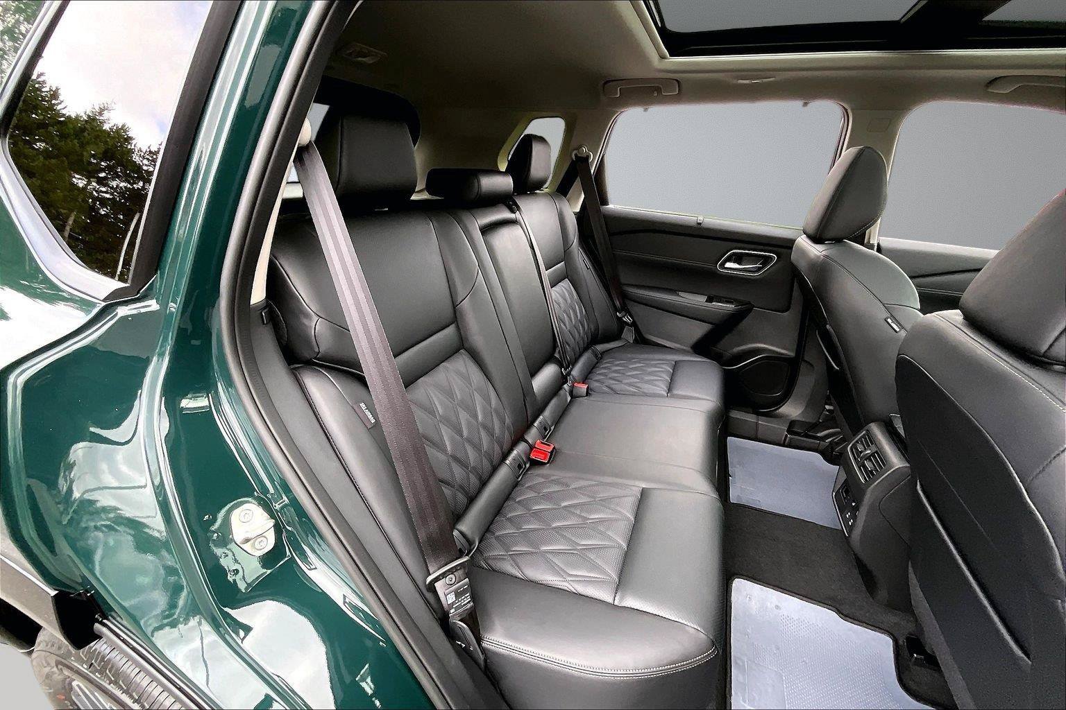 New 2026 Nissan Rogue Platinum AWD/4WD image 11