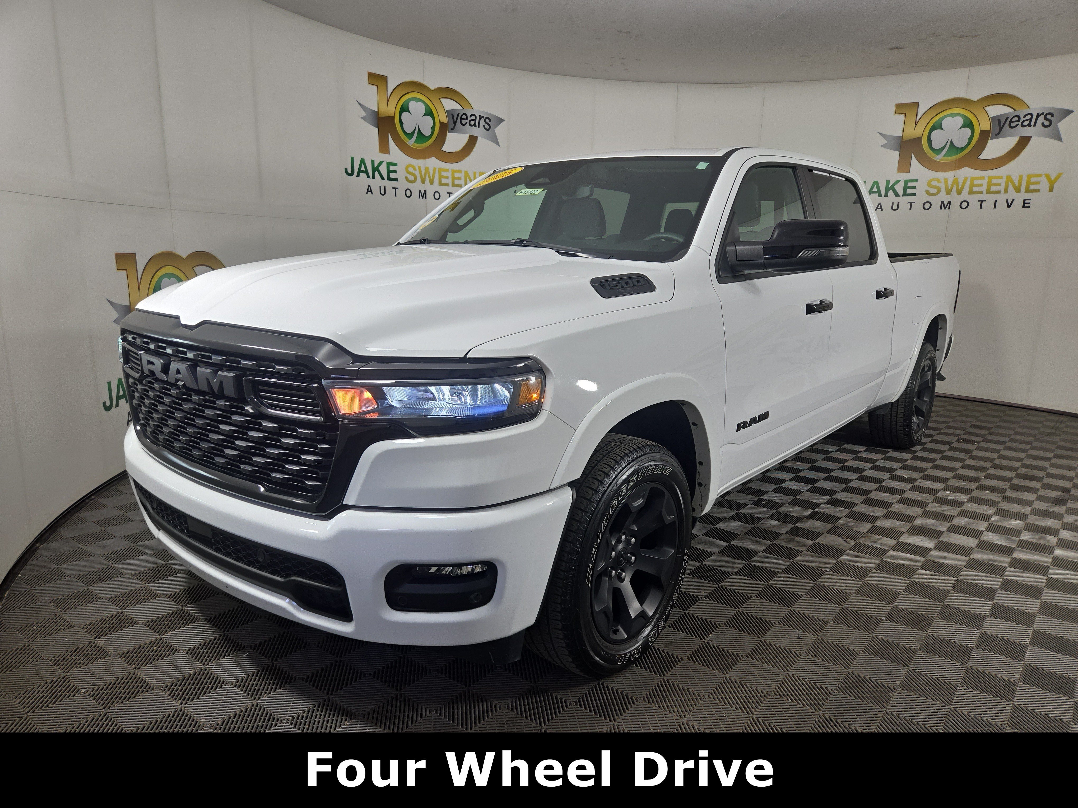 Certified 2025 RAM 1500 Big Horn AWD/4WD image 4