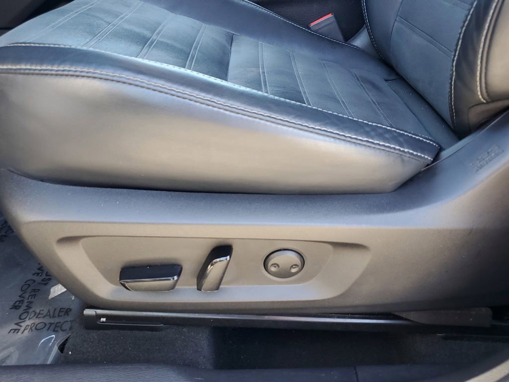 Used 2023 Mitsubishi Outlander SE FWD image 18