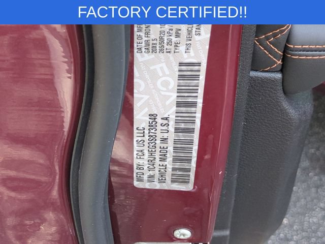 Certified 2025 Jeep Grand Cherokee Summit AWD/4WD image 40