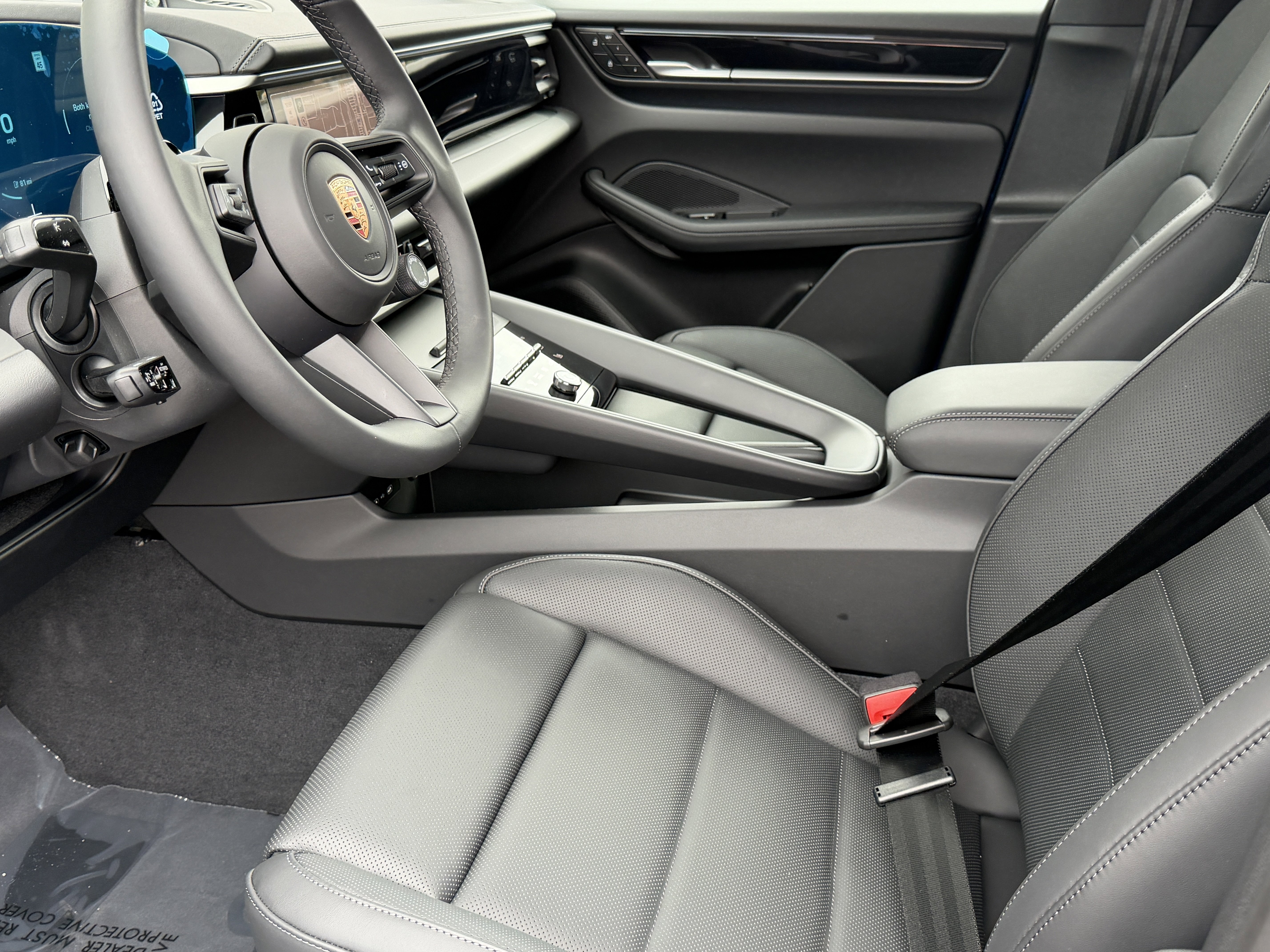 New 2026 Porsche Macan Electric image 4