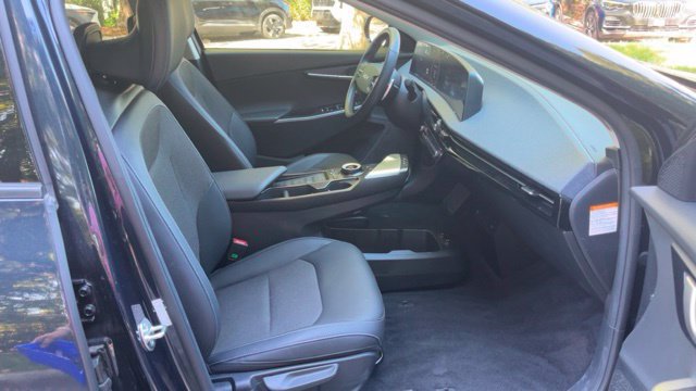 Used 2024 Kia EV6 Light AWD/4WD image 11