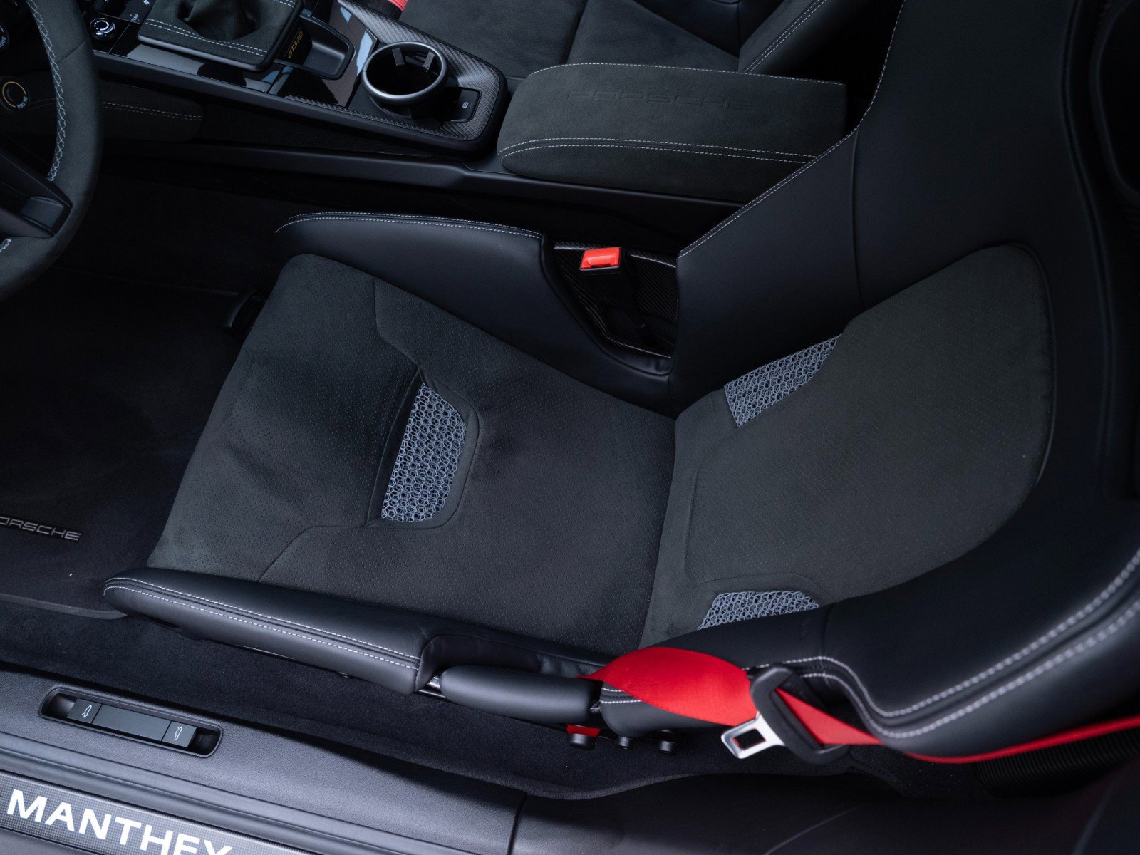 Certified 2025 Porsche 911 GT3 RS RWD image 20
