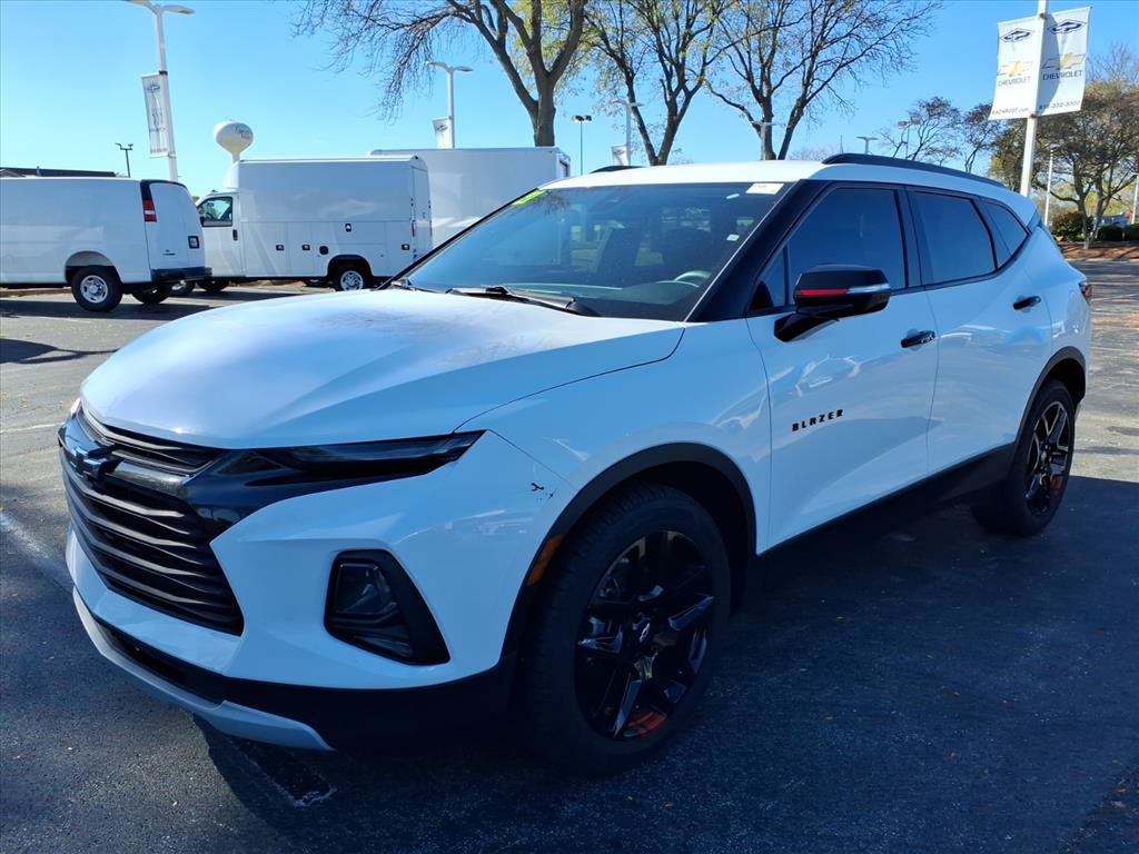 Used 2021 Chevrolet Blazer LT w/ Redline Edition FWD image 3