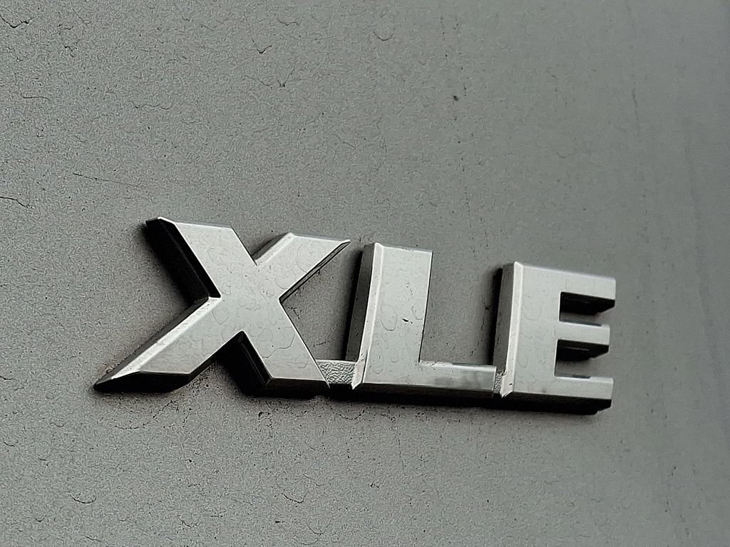 Used 2024 Toyota RAV4 XLE image 30