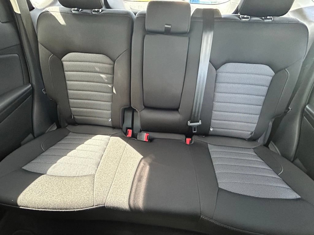 Used 2024 Ford Edge SE w/ Black Appearance Package AWD/4WD image 13