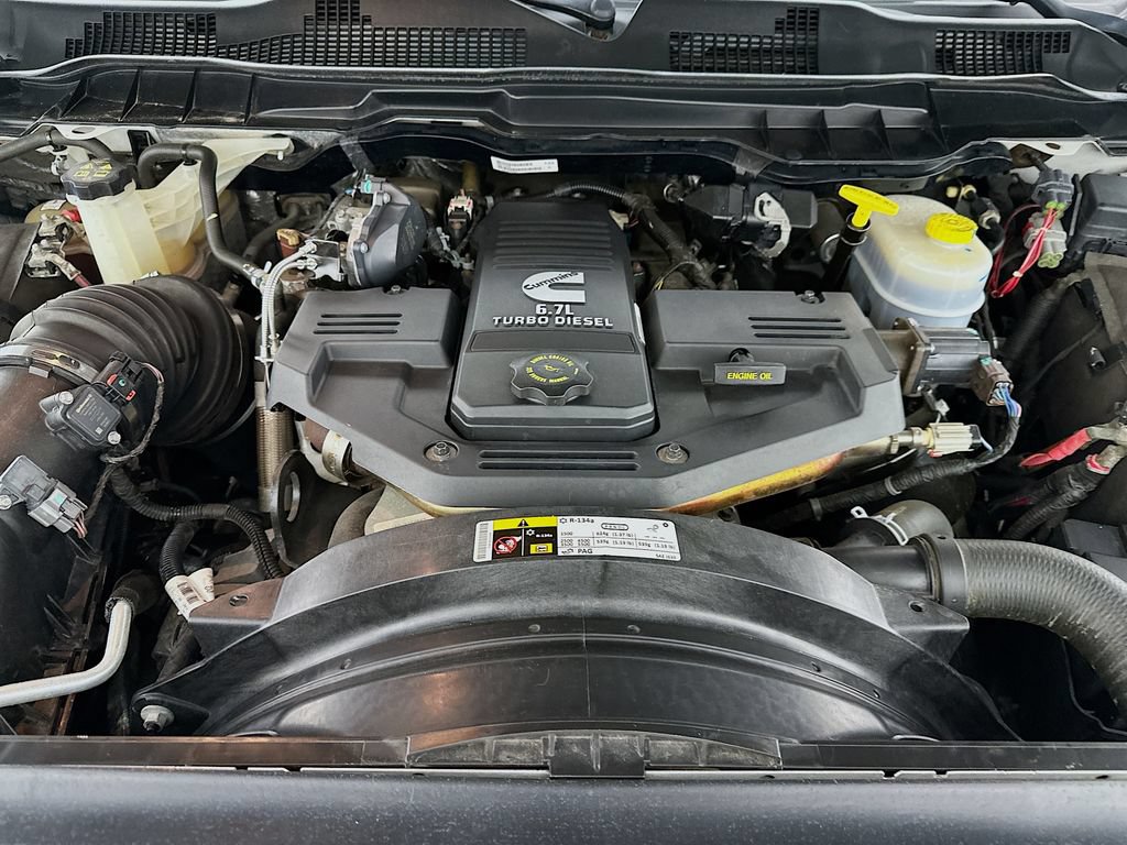 Used 2014 RAM 3500 Laramie AWD/4WD image 32