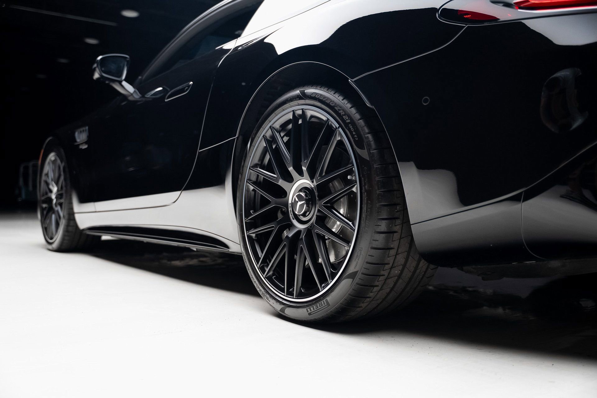 Used 2025 Mercedes-Benz AMG GT 43 image 76