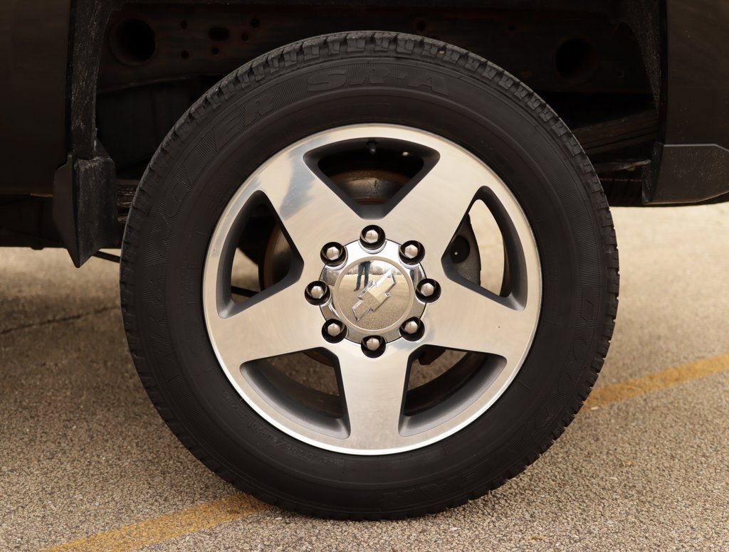 Used 2016 Chevrolet Silverado 2500 LTZ w/ Custom Sport Edition image 41