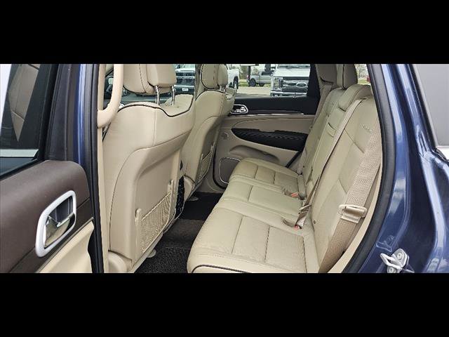 Used 2020 Jeep Grand Cherokee Summit w/ Platinum Series Group AWD/4WD image 12
