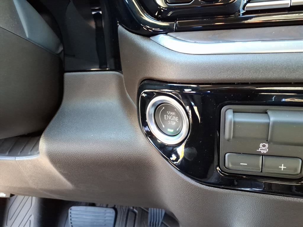 New 2026 GMC Sierra 1500 SLT w/ SLT Premium Plus Package image 12