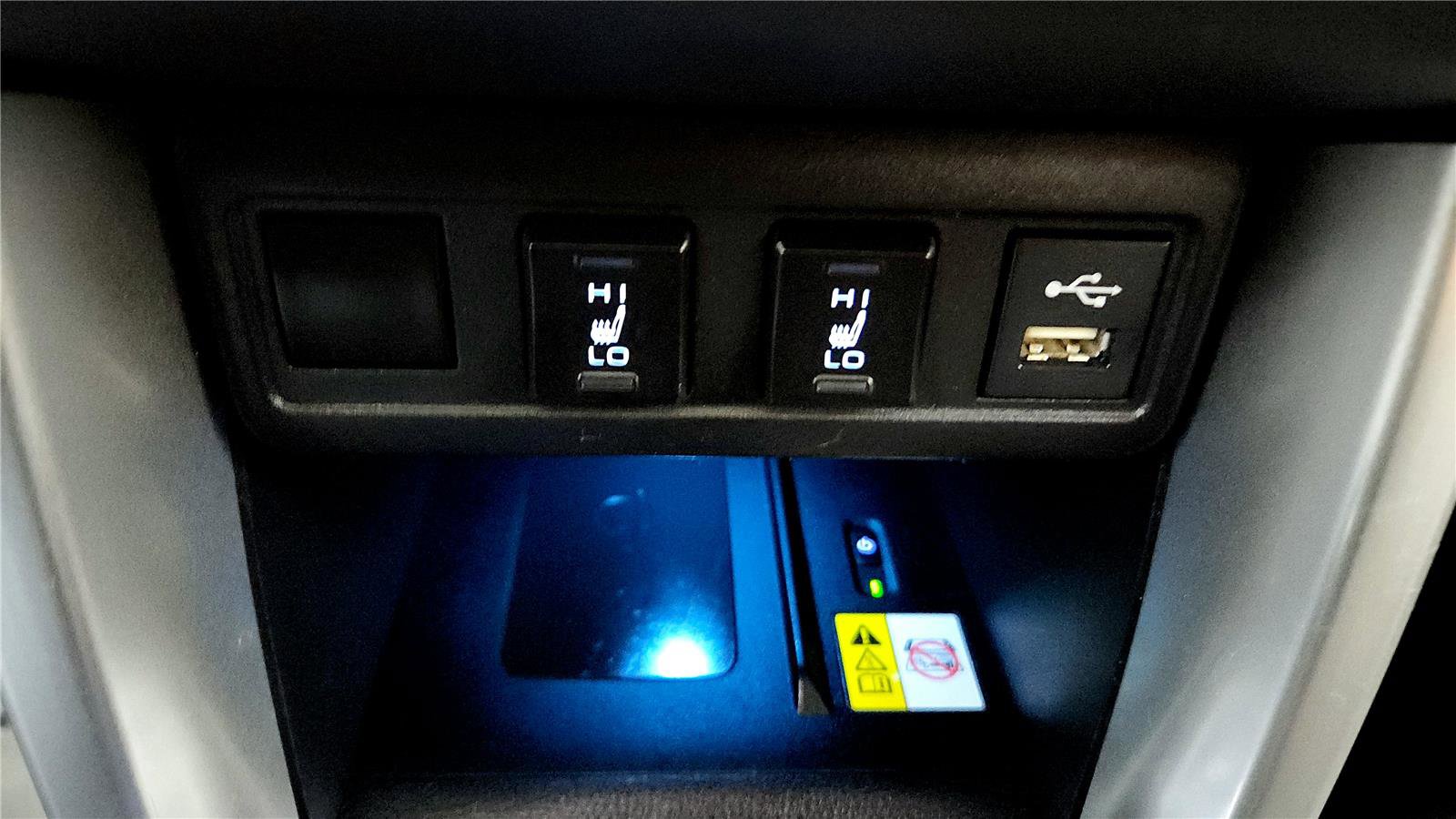 Used 2022 Toyota Corolla Cross XLE image 34