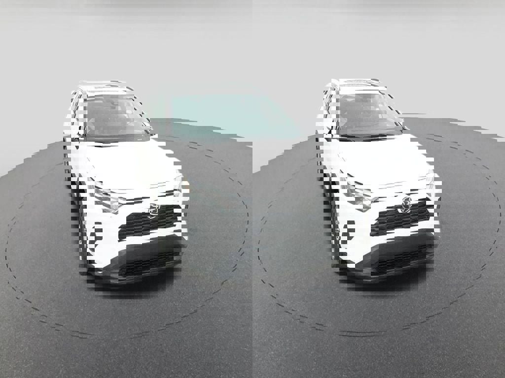 New 2025 Toyota RAV4 XLE image 14