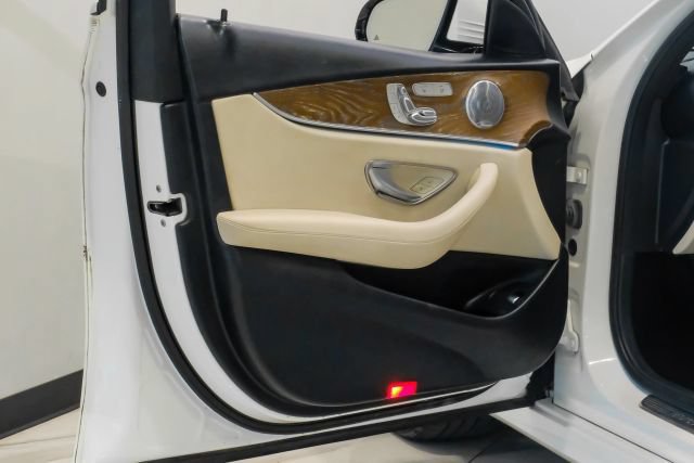 Used 2018 Mercedes-Benz E 300 image 48