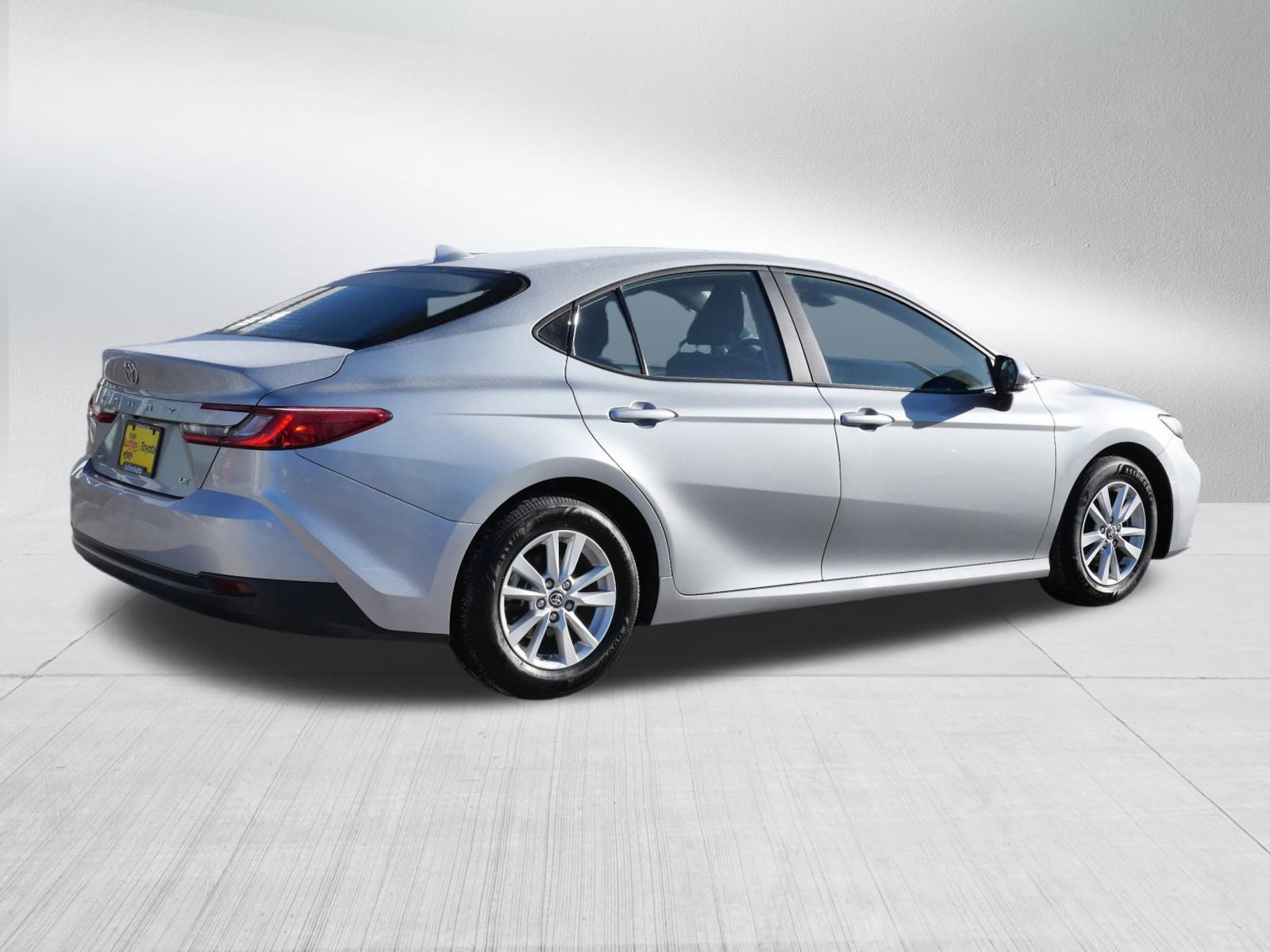 Certified 2025 Toyota Camry LE image 8