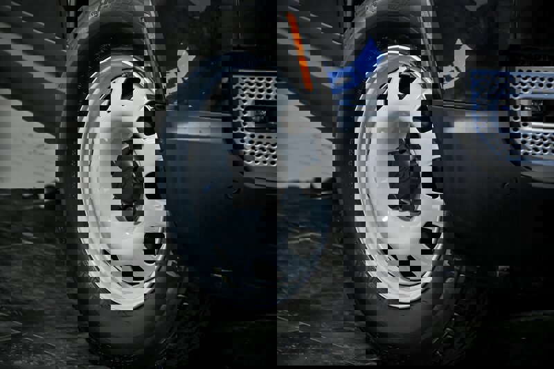 Used 2021 Land Rover Defender 110 image 3