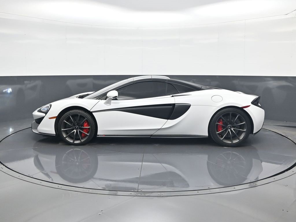 Used 2019 McLaren 570S Spider image 4