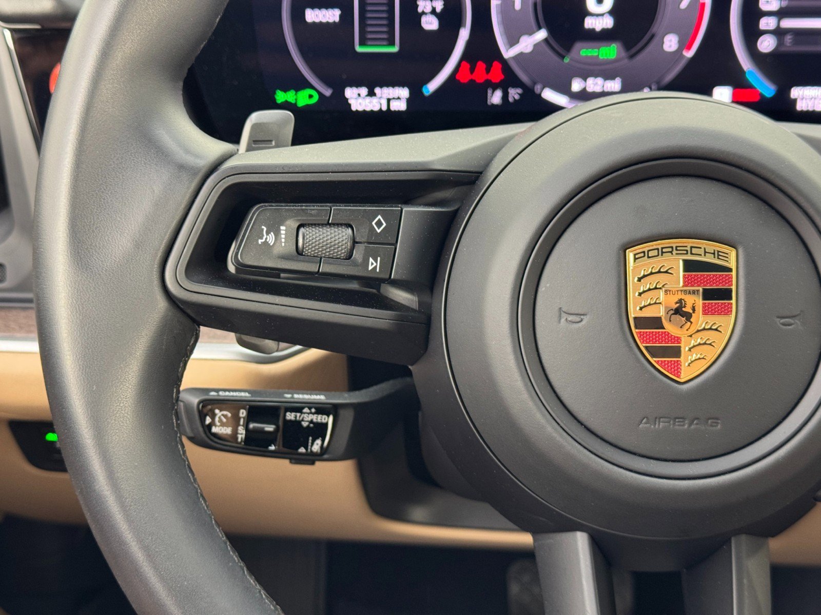 Used 2025 Porsche Cayenne E-Hybrid image 22