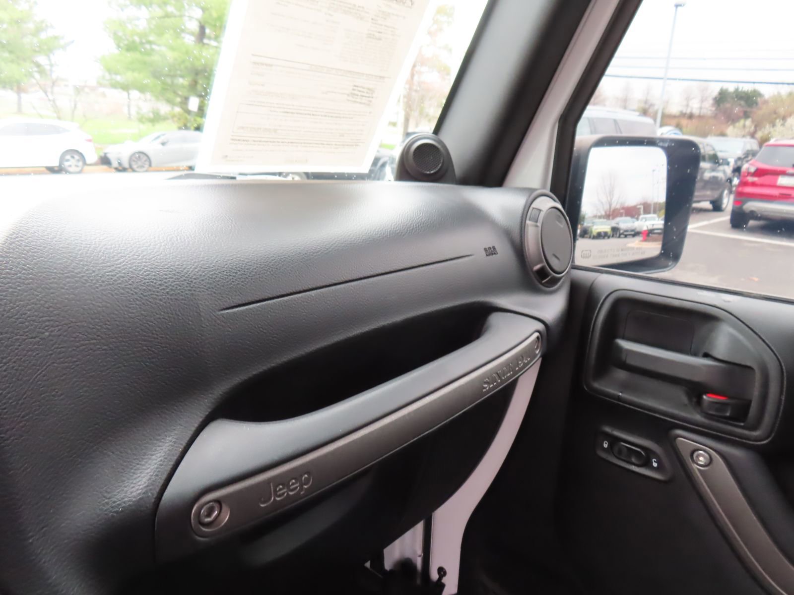 Used 2012 Jeep Wrangler Unlimited Sport image 19