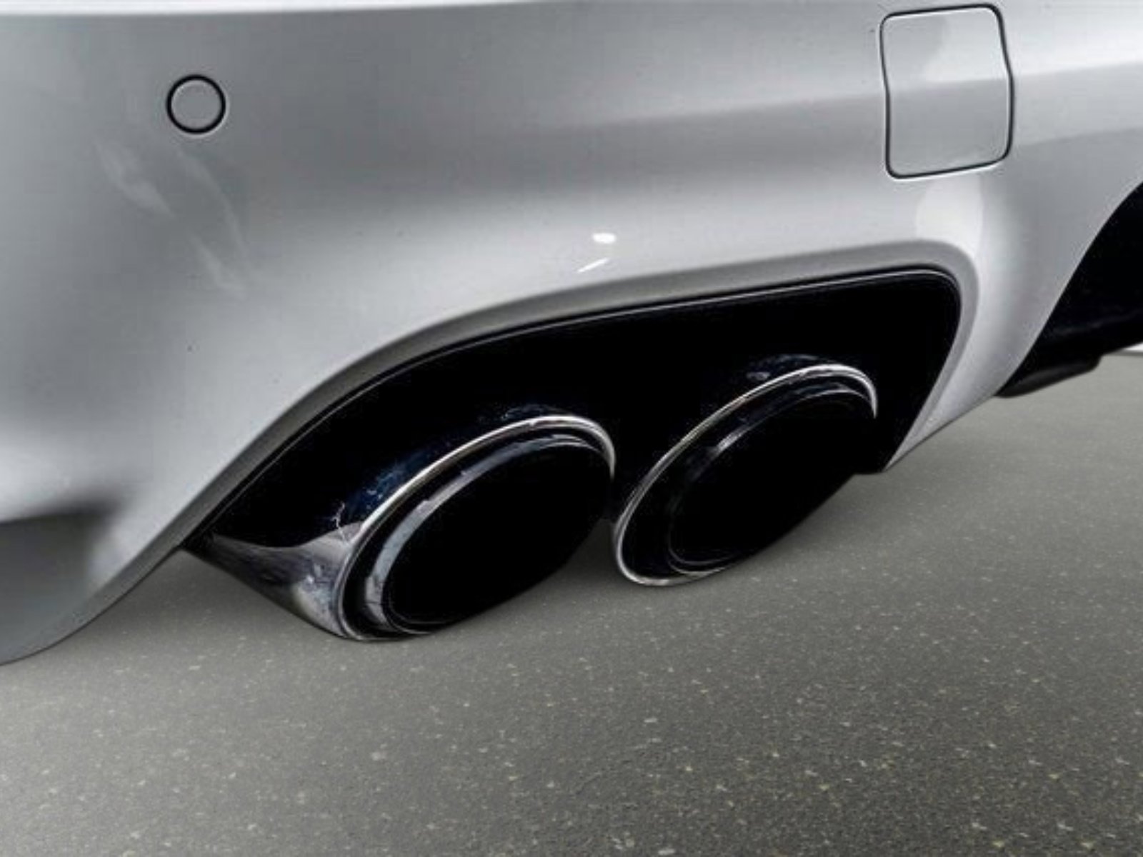 Used 2025 Porsche Cayenne image 54