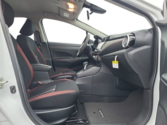 New 2025 Nissan Versa SR w/ Trunk Package image 26