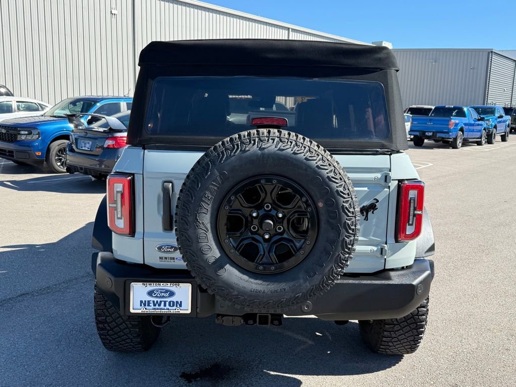 Used 2023 Ford Bronco Wildtrak image 36