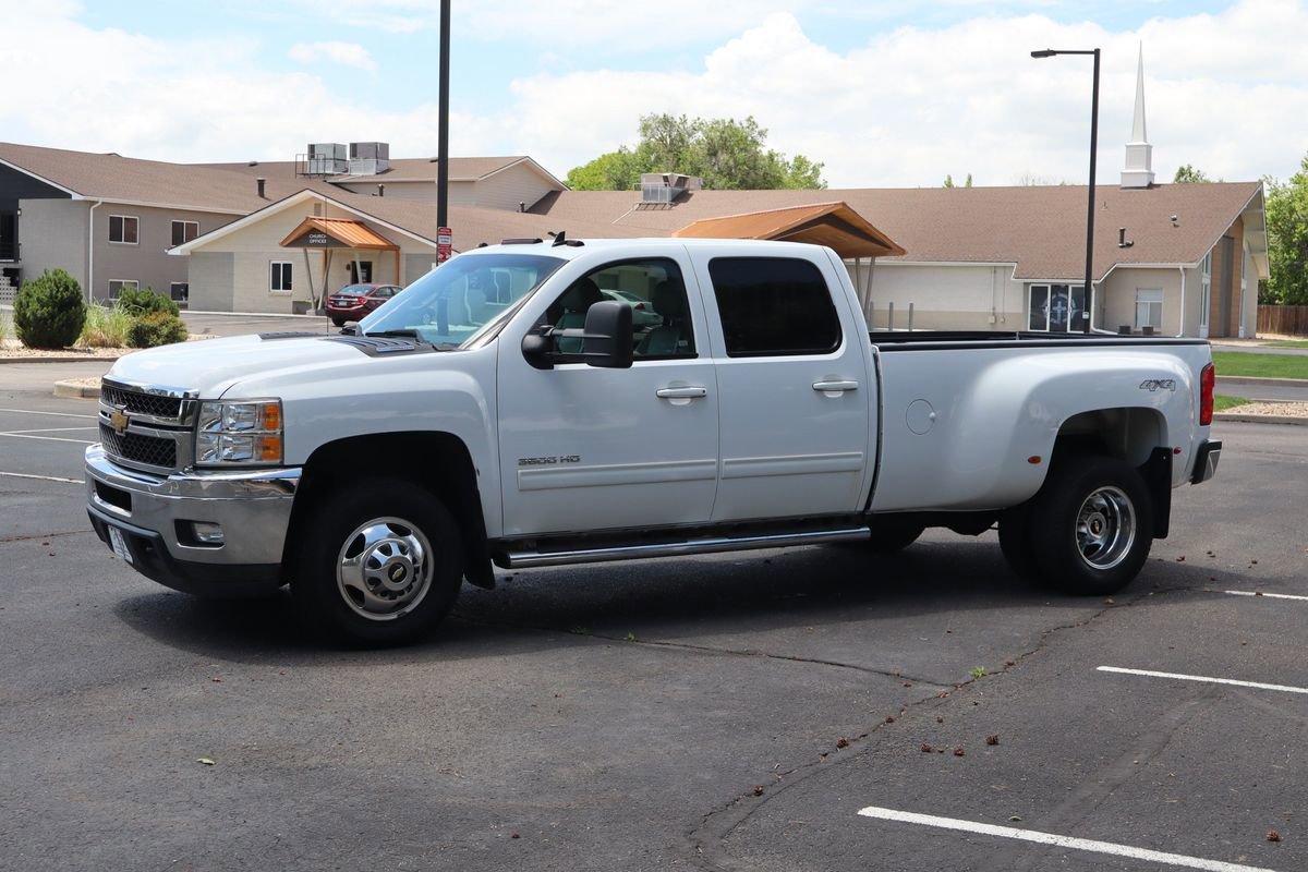 Used 2013 Chevrolet Silverado 3500 LTZ w/ LTZ Plus Package AWD/4WD image 10
